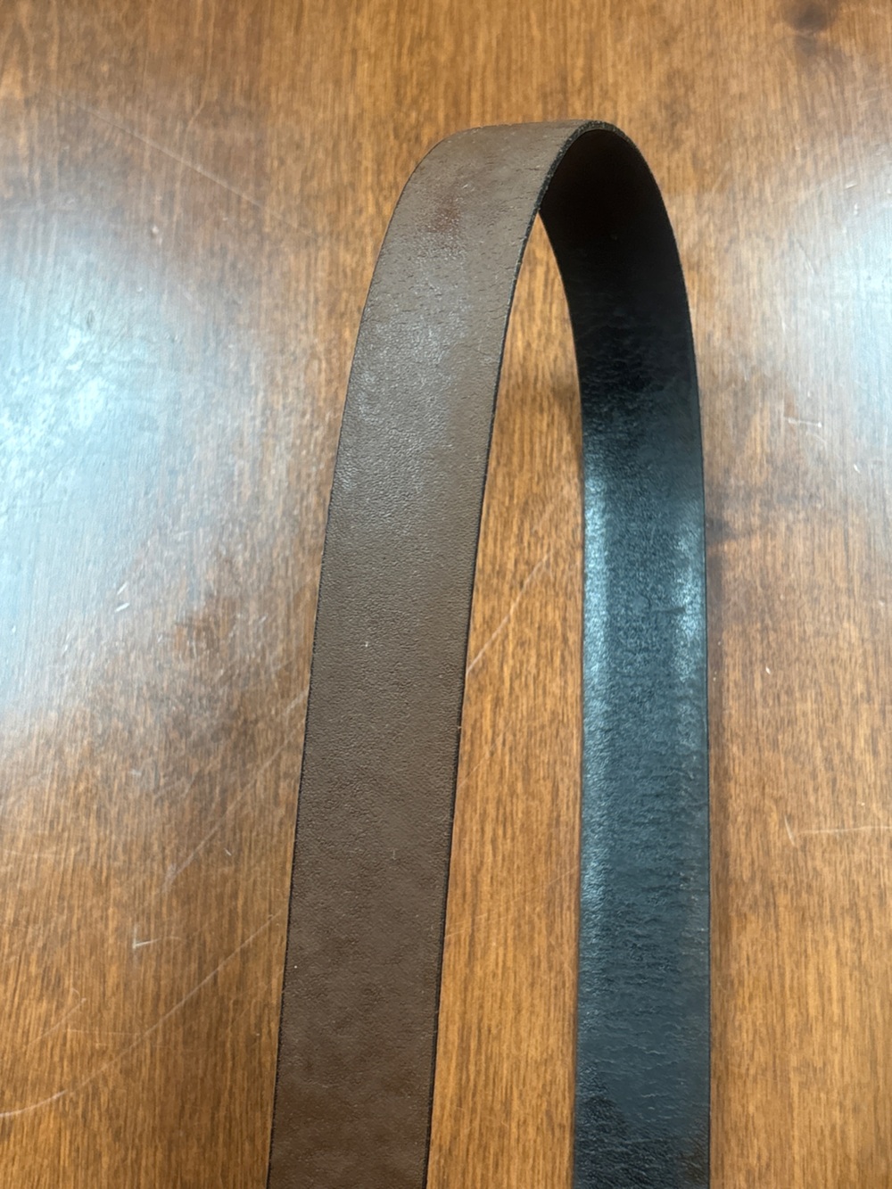 Source Unknown Brown and Black Leather Men's Belt with Gold Buckle - Picture 3 of 6